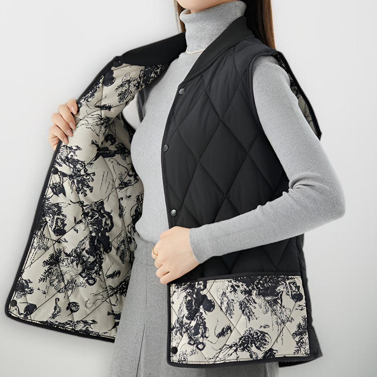 暖かくて軽い女性用コットンベスト