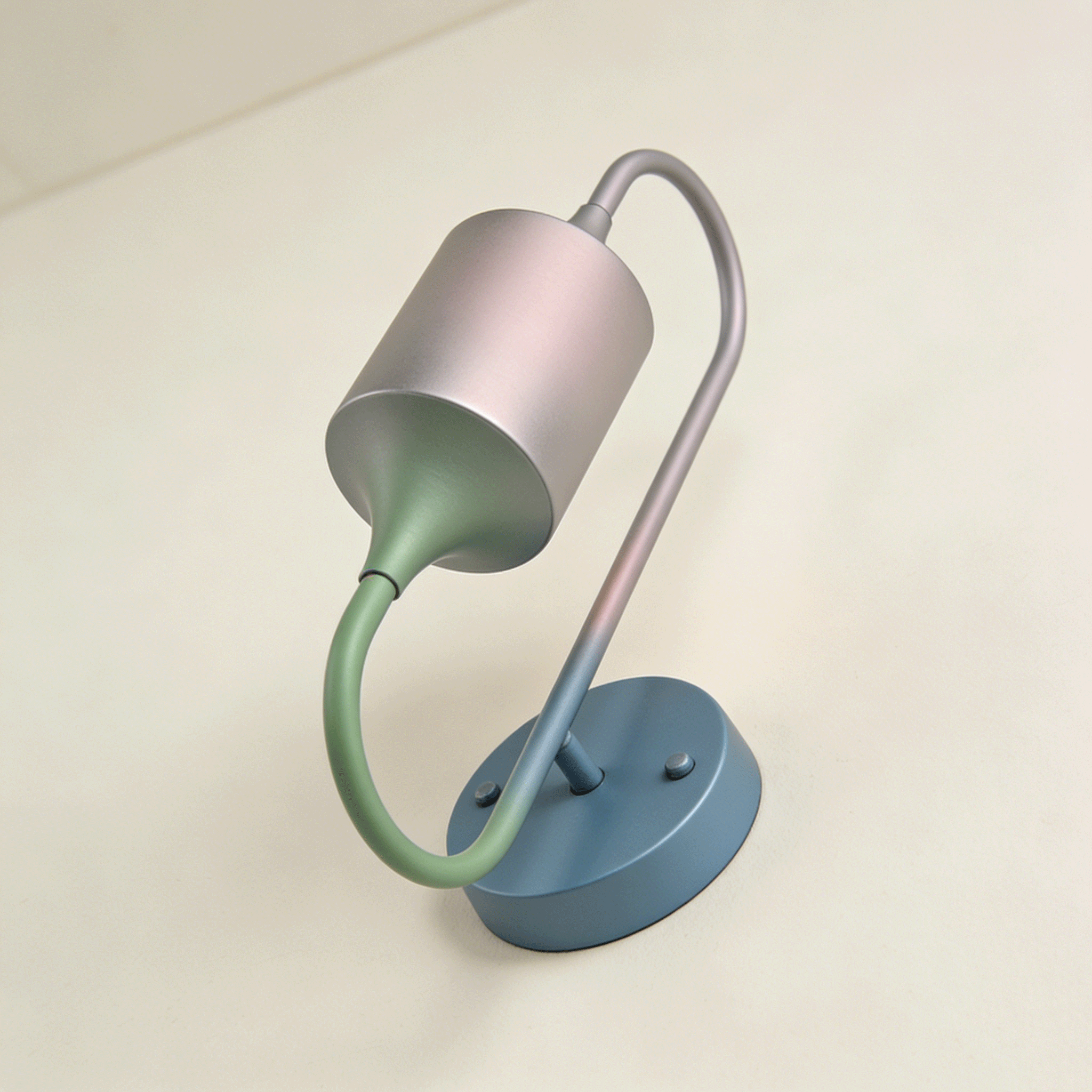 Geometric Design Trendy Wall Sconce