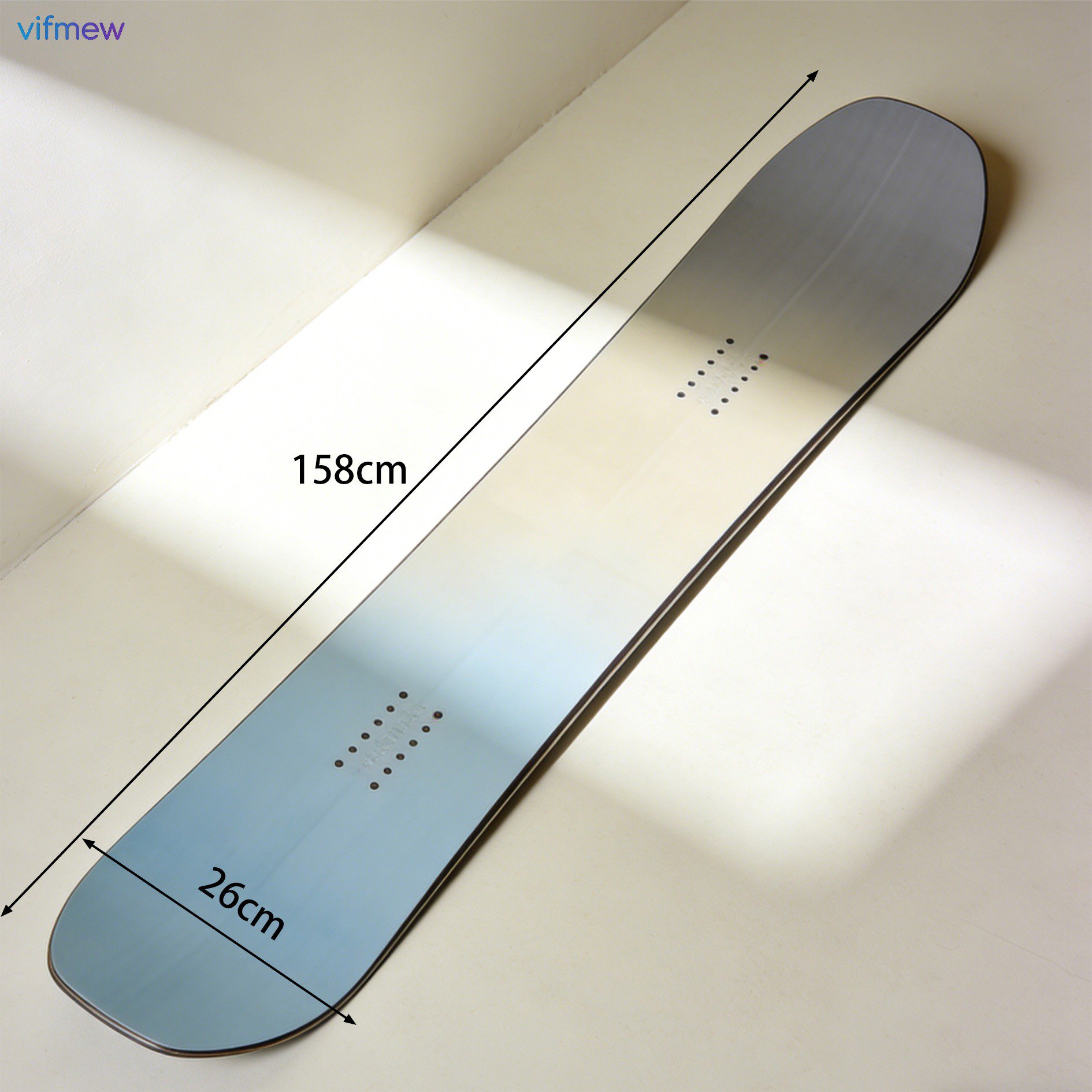 最新デザインのスキー用品セット