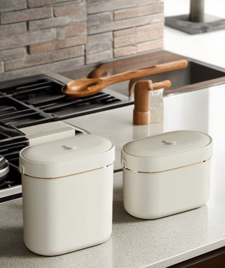 壁掛けキッチンゴミ箱の全体外観