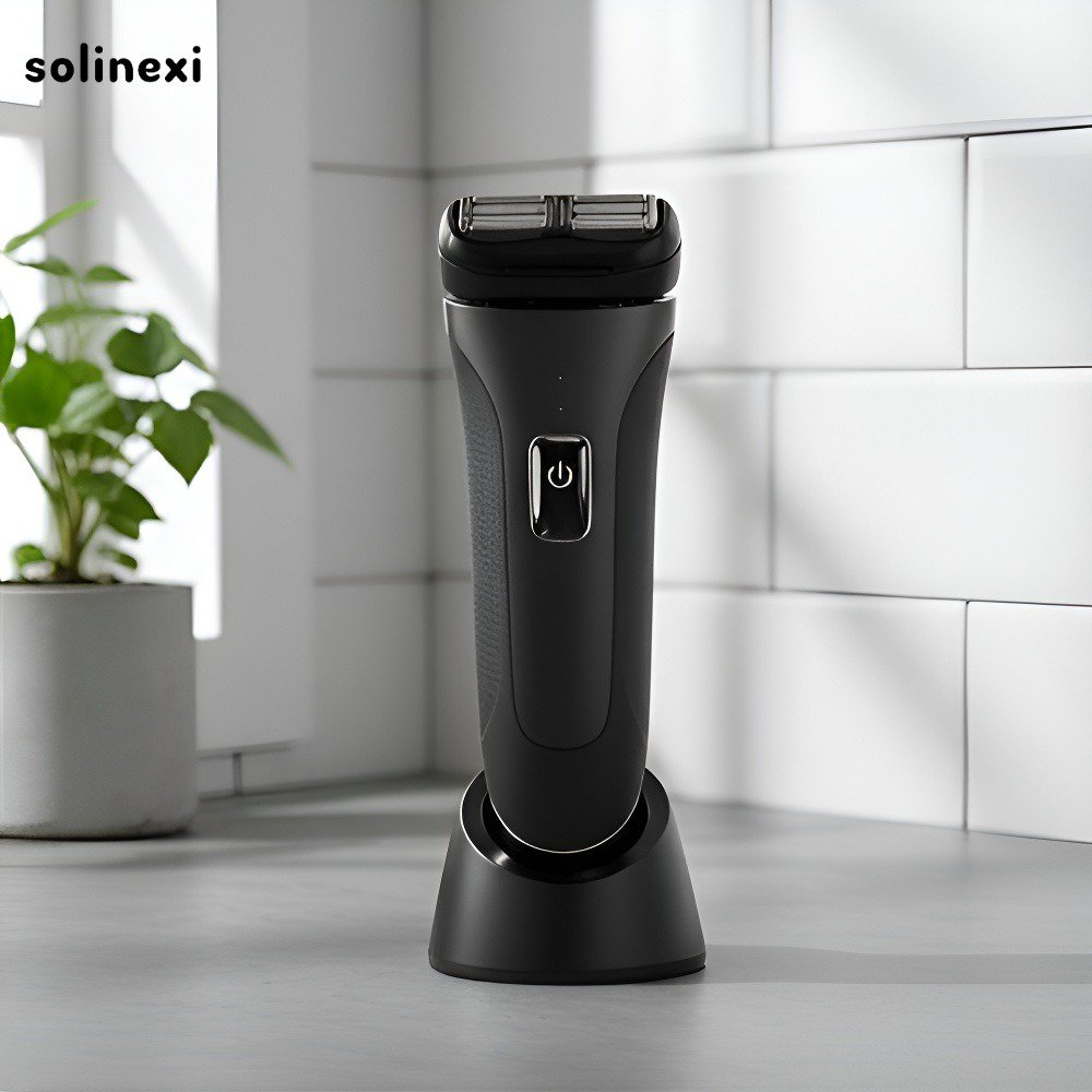 Detailní pohled na hlavici elektrického holicího strojku