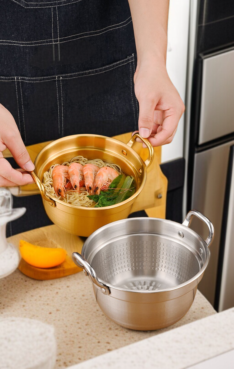 간편한 세척이 가능한 찌개냄비