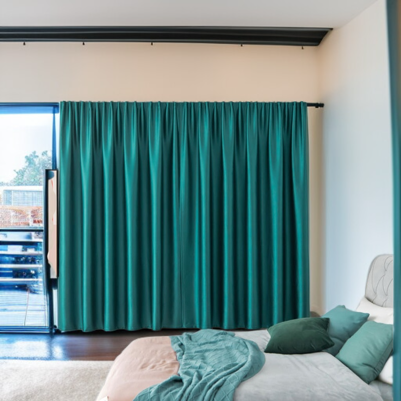 寝室の完全な遮光カーテン自己接着日除けの生地はパンチ穴の取付けの日焼け止めの熱絶縁材のカーテンを放します