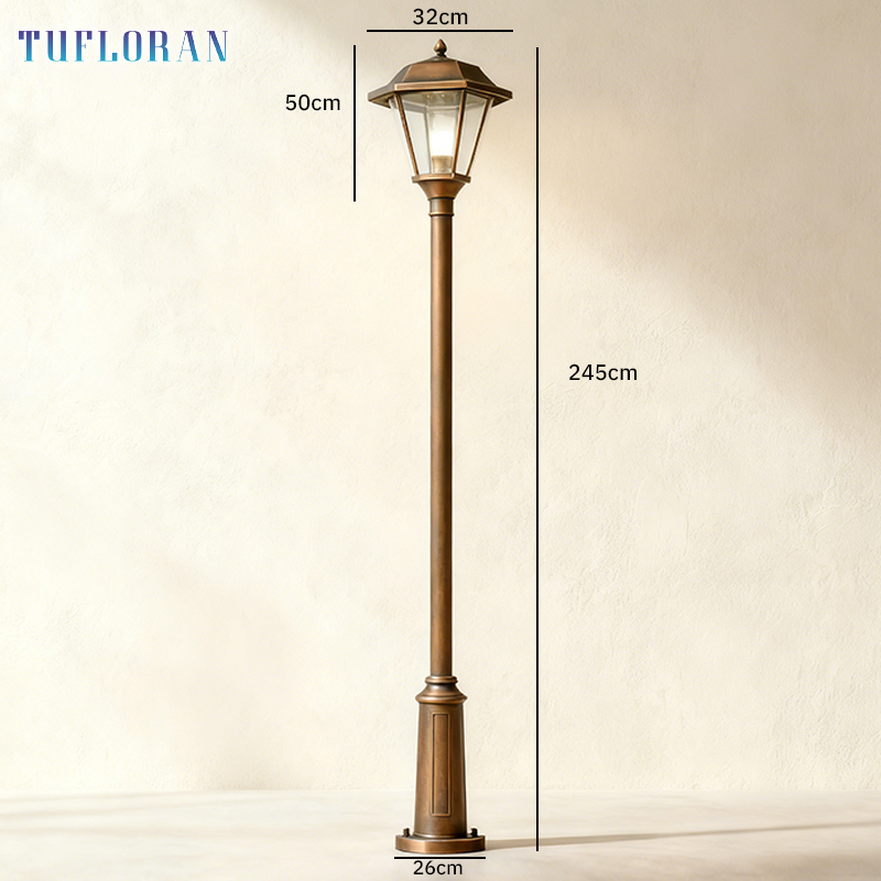 โคมไฟถนนคลาสสิกสำหรับตกแต่งพื้นที่