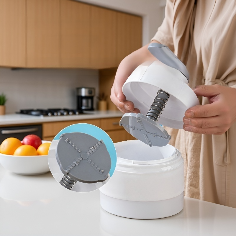 家庭用アイスシェーバー 密閉型氷ケース 滑り止めマット付き