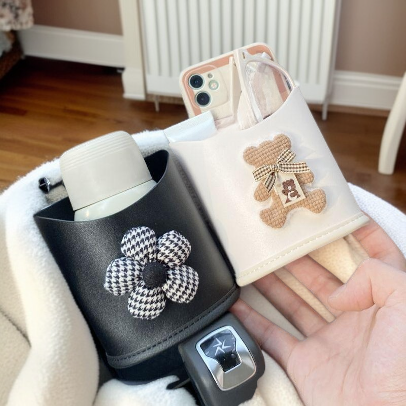 กระเป๋าแขวนมือถือสำหรับช่องแอร์รถยนต์