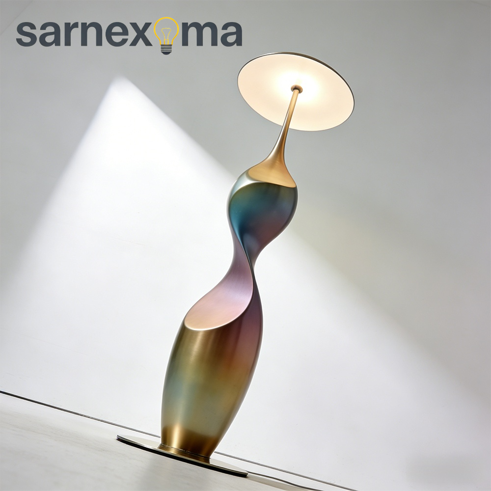 輕奢金屬落地燈