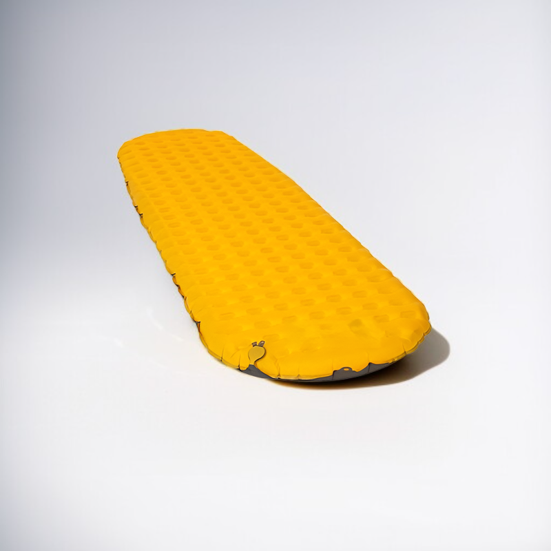 超軽量防湿インフレータブルマット