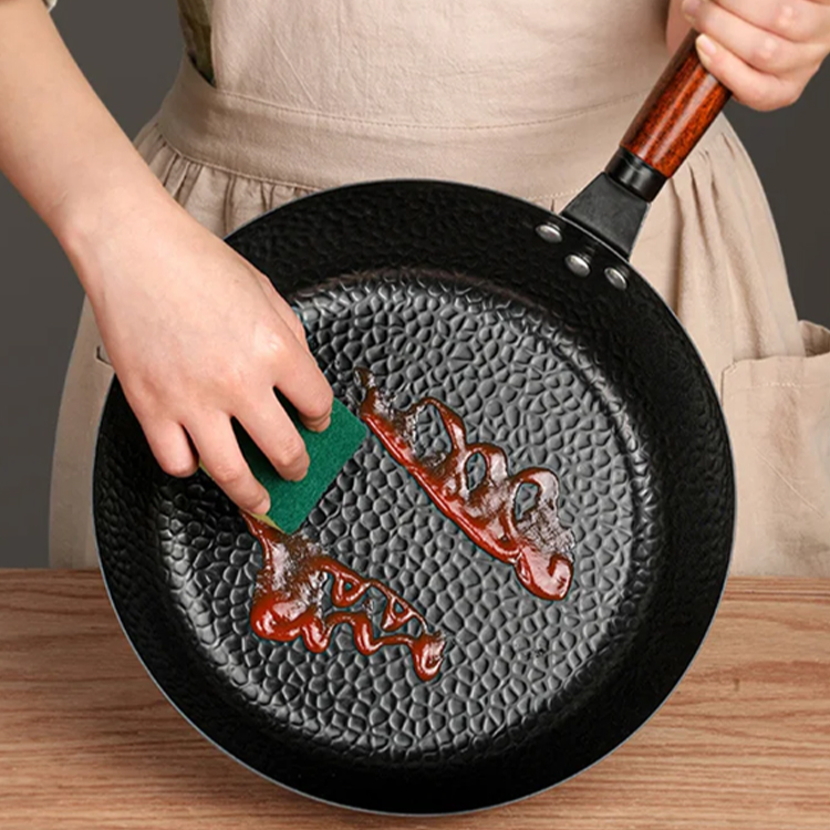 Easy-Carry Uncoated Flat Pan