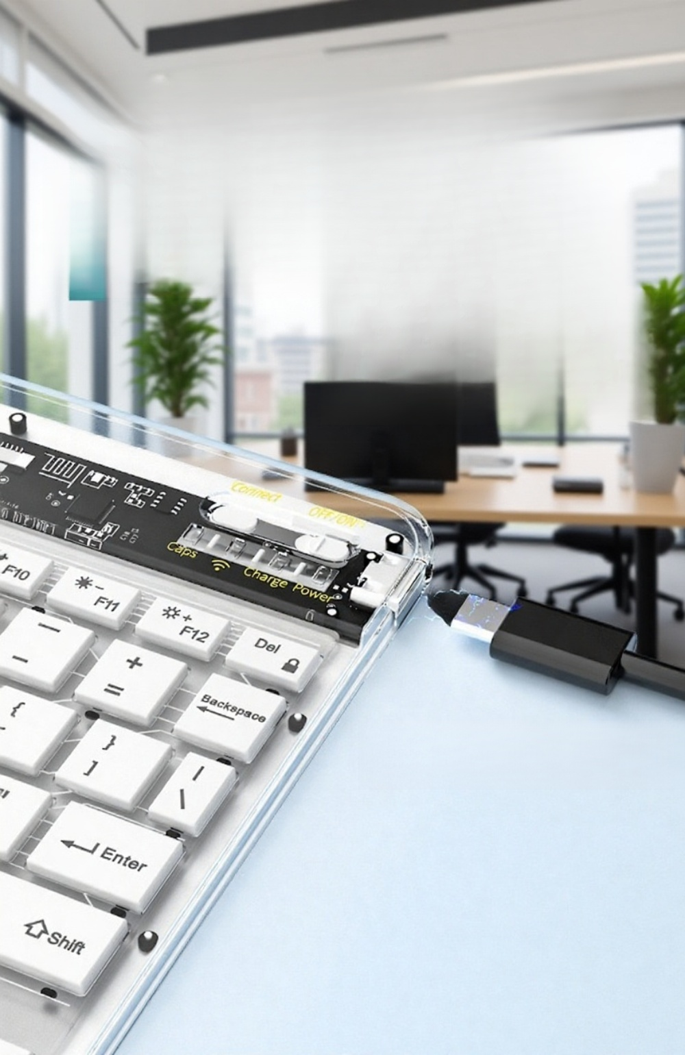 ノートパソコンと一緒に使うポータブルキーボード