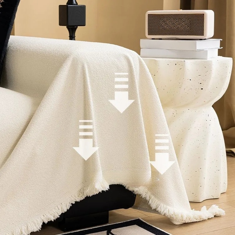 Waterproof, stain-resistant, and cat-scratch-resistant teddy bear plush sofa cover