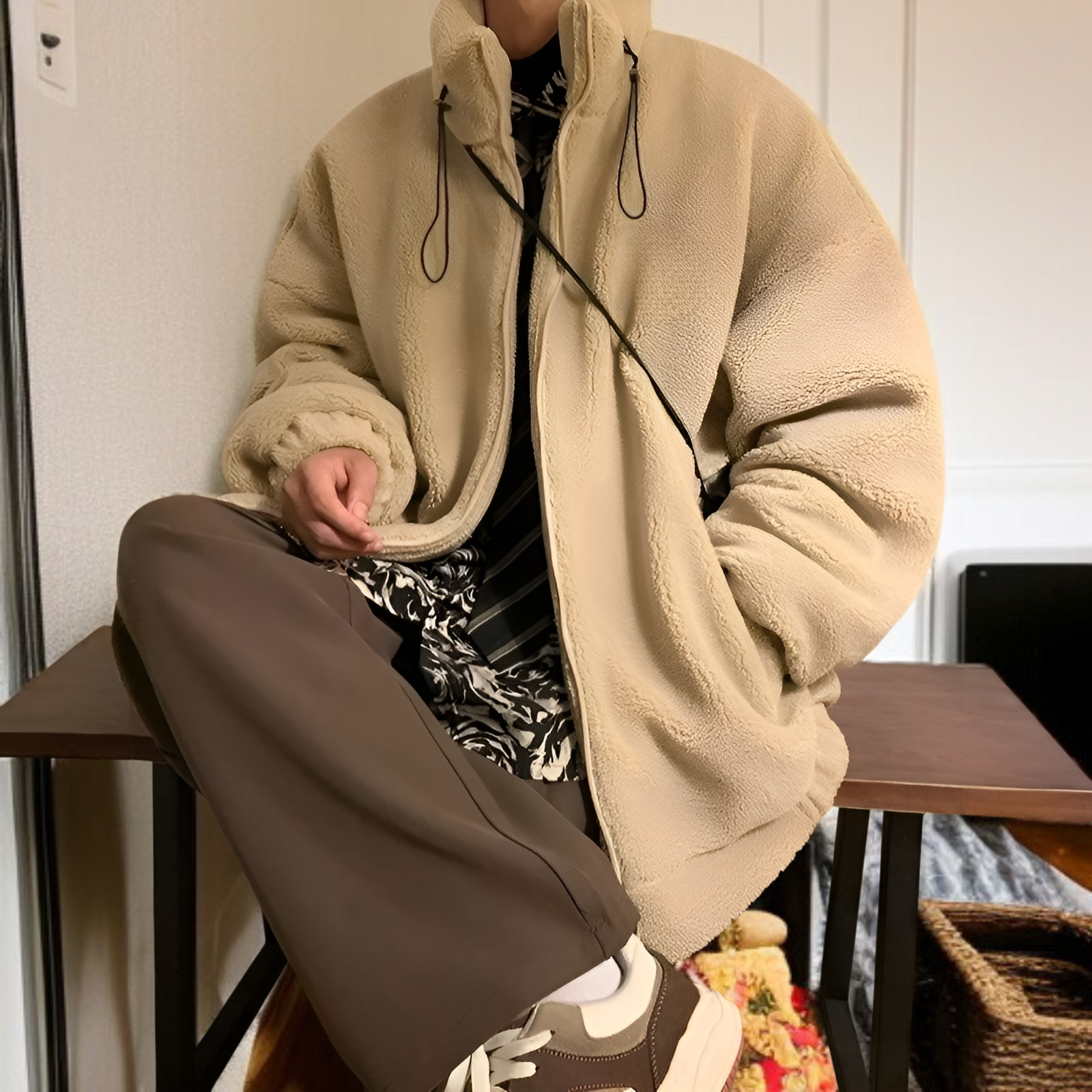 トレンド感溢れる日系立ち襟シープボアコート メンズルーズフィット新作