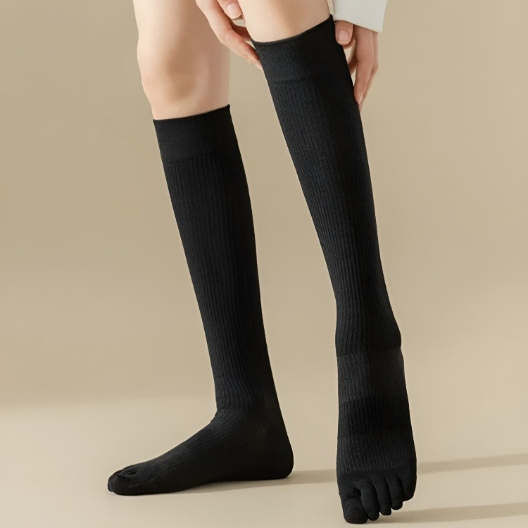 Compression five-toe socks for women (for the lower legs)