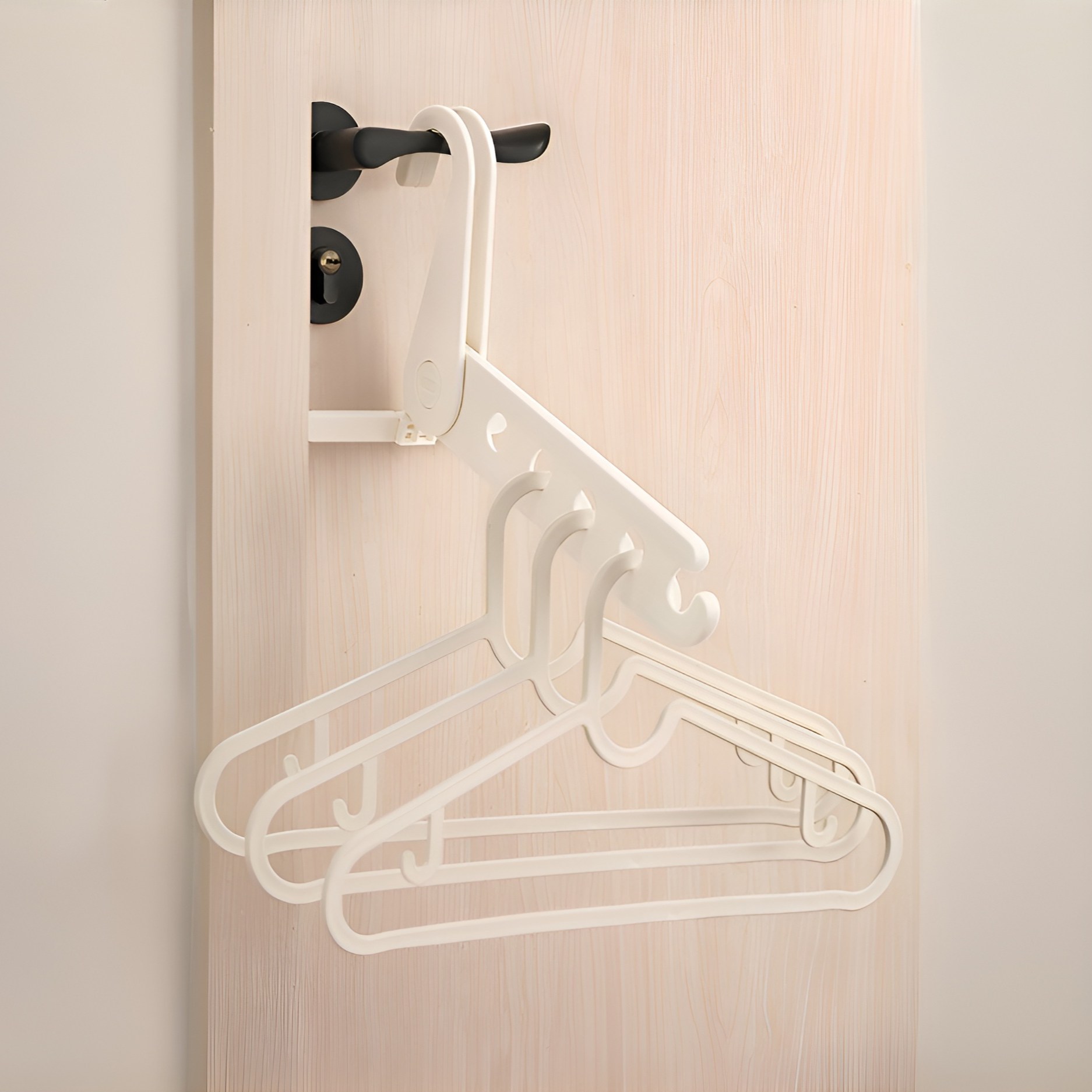 Faltbarer Reise-Kleiderbügel, Haushalts-Kleiderbügel, tragbarer Reise-/Hotel-Multifunktions-Kleiderb