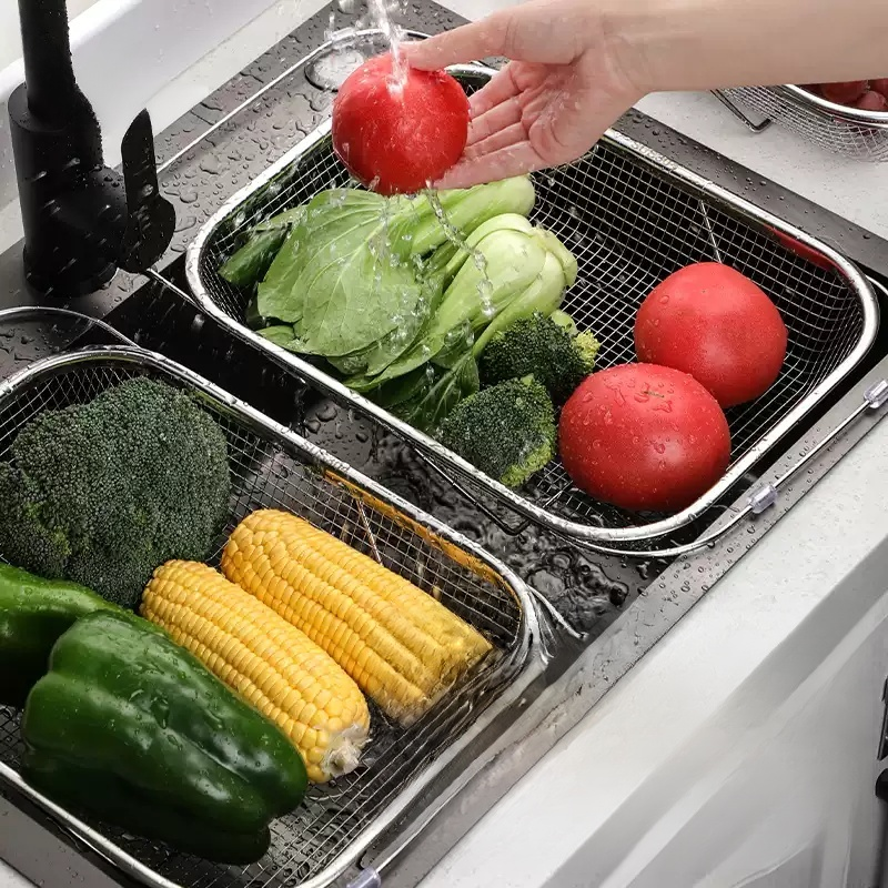 Stainless Steel Extendable Fruit and Vegetable Draining Basket