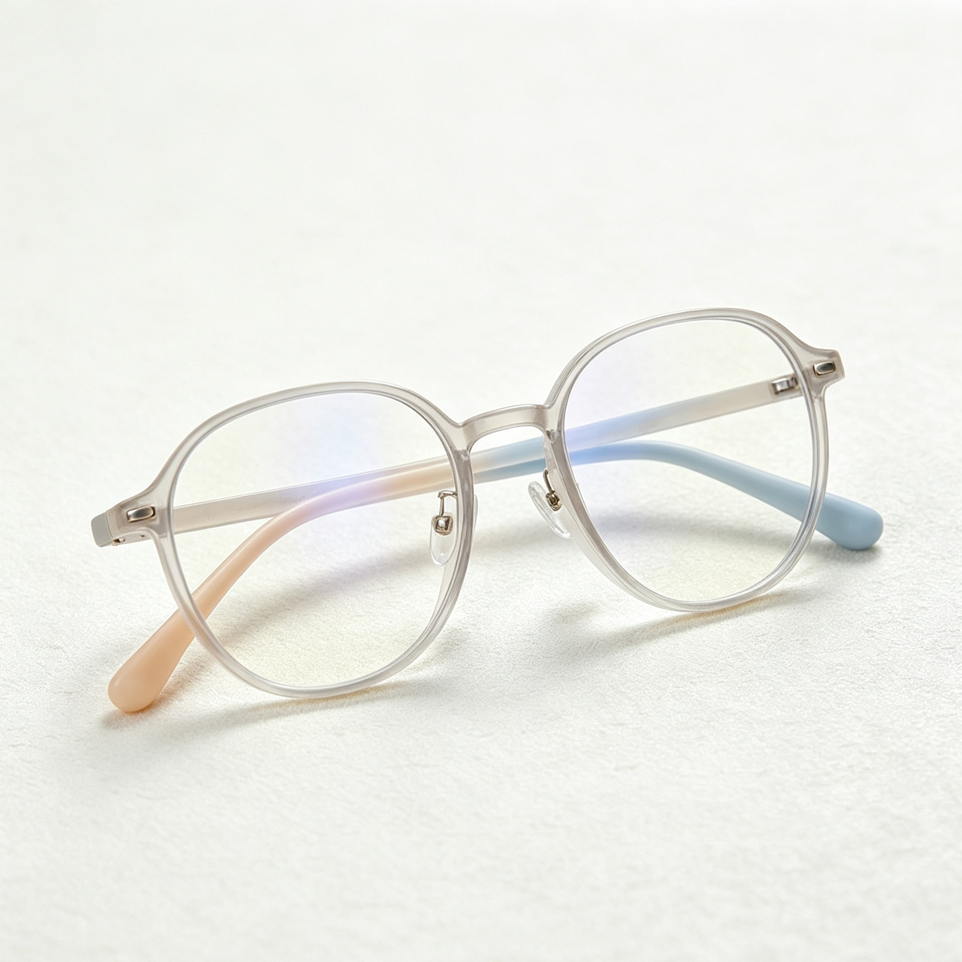 Gradient round frame glasses