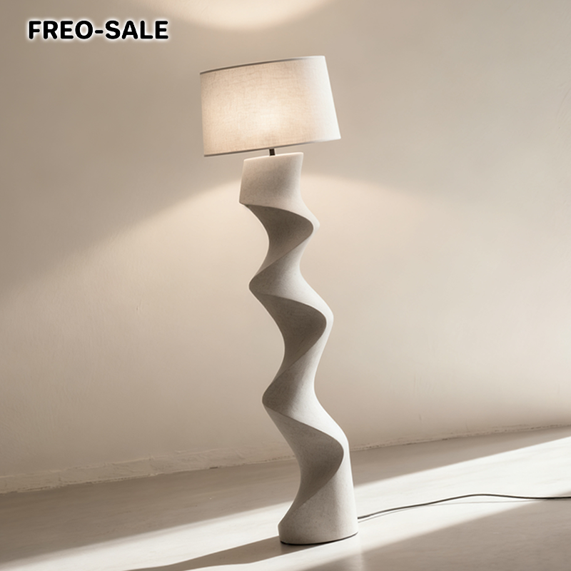 모던 나선형 플로어 램프 전체 모습