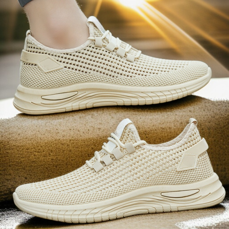 シンプルなスニーカー