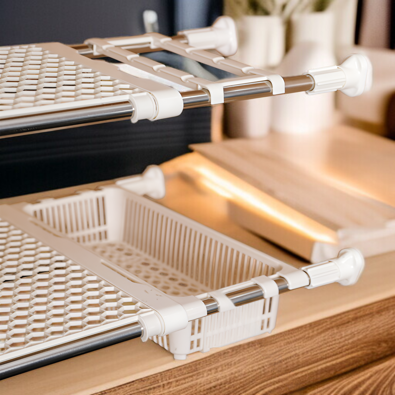 옷장 내 수납층 칸막이