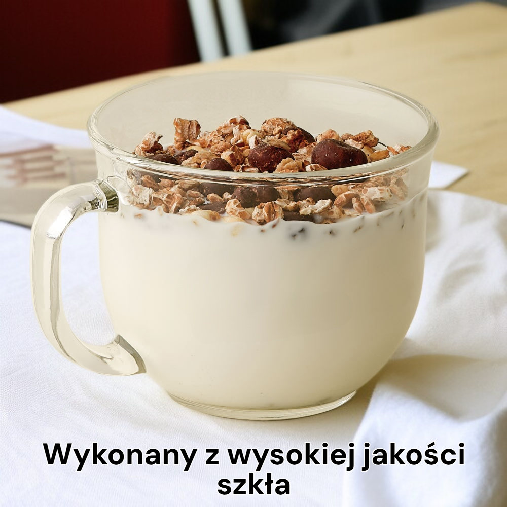 Przezroczysty szklany kubek na jogurt