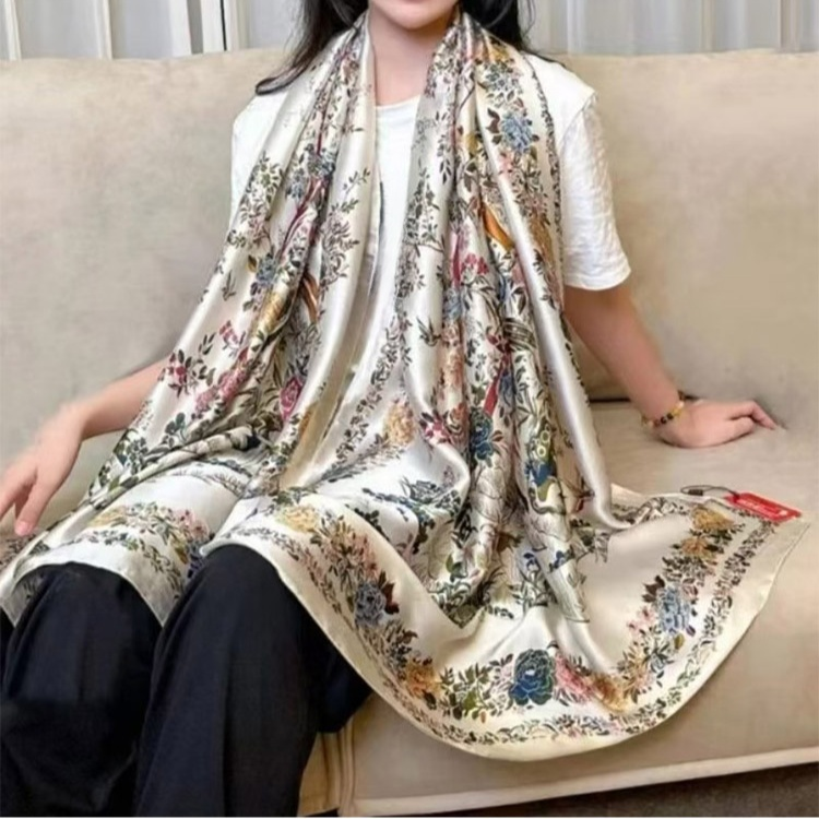 エレガントなシルク調ロングストール 日焼け防止ショール