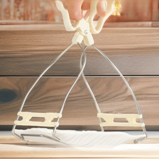 Extended and thickened 304 stainless steel anti-scalding clip