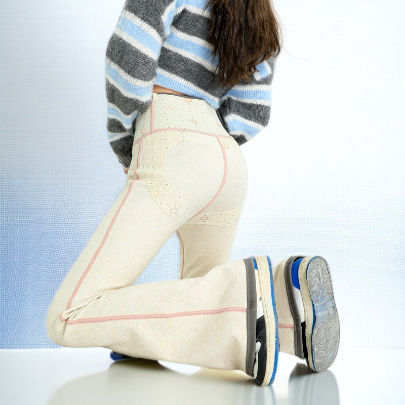 レディース スリミングフレアパンツ