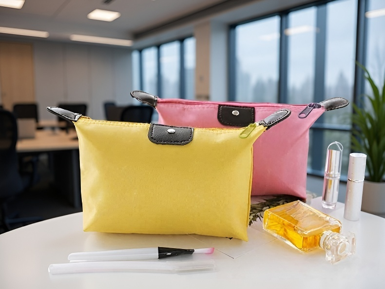 Lightweight makeup pouch for travel convenience