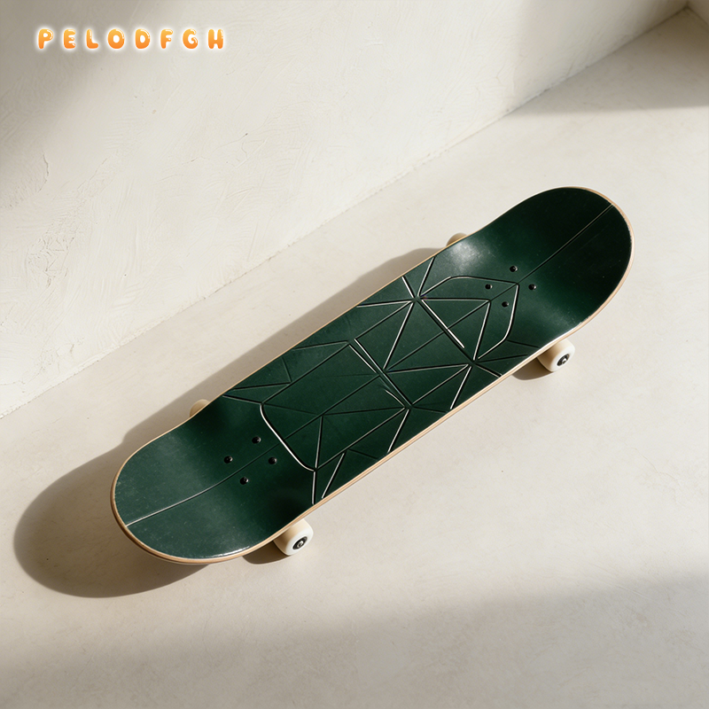 Bezpečný dětský skateboard – detail čtyř koleček