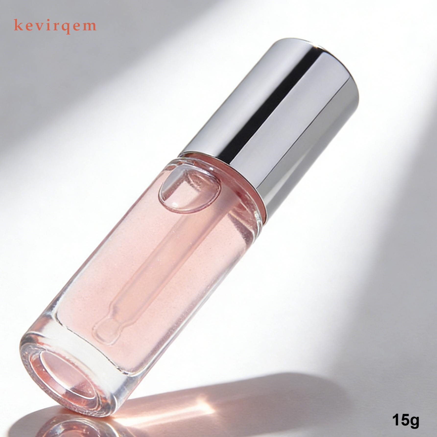 립 세럼 자연 성분 강조 이미지