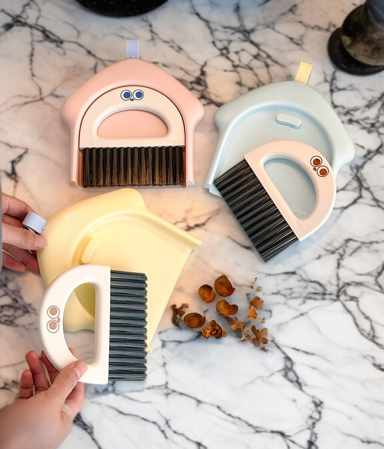 パソコン周辺のホコリ取り用掃除セット