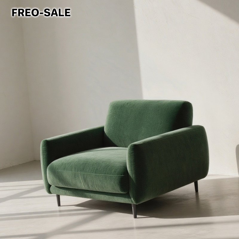 고급 벨벳 소재의 라운지 소파 측면 모습