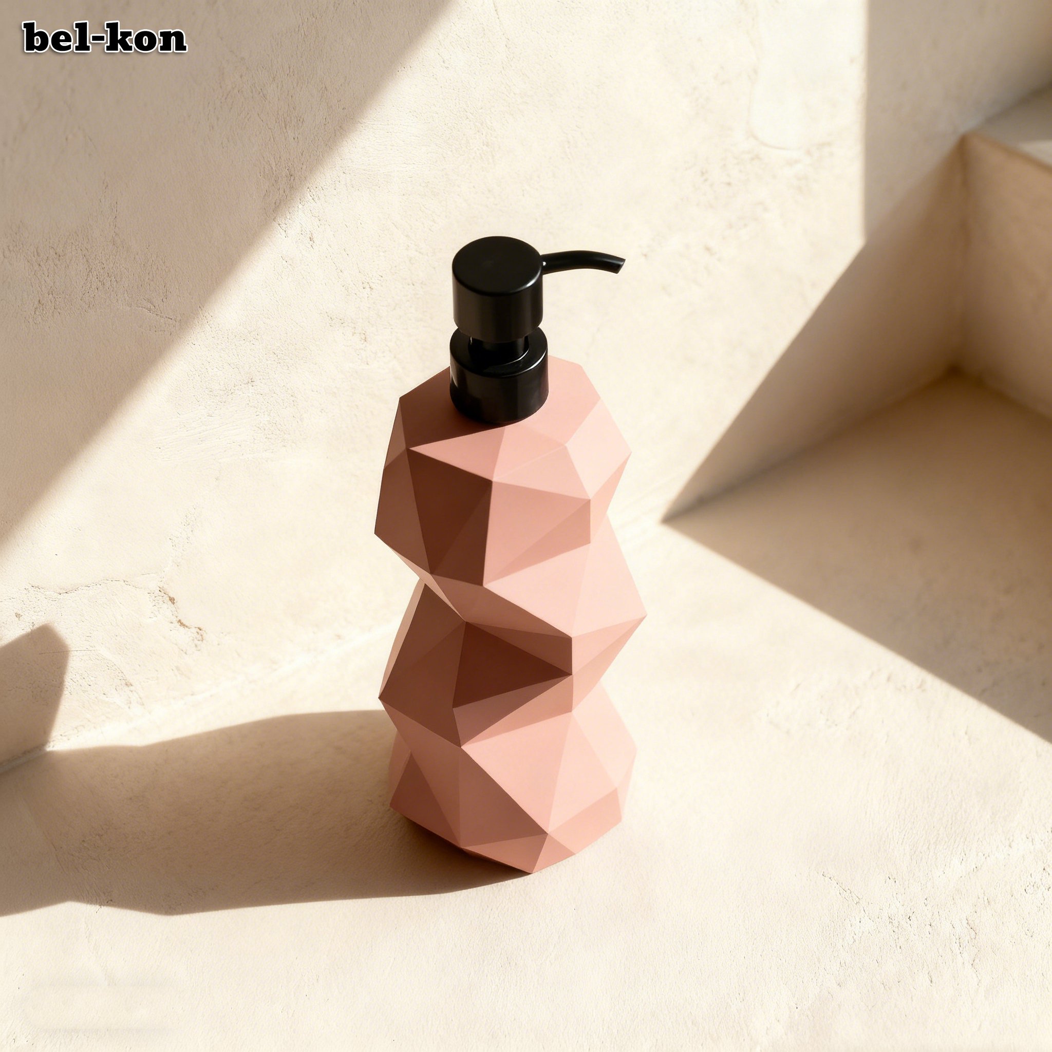 น้ำยาทำความสะอาดแปรงแต่งหน้าและพัฟ