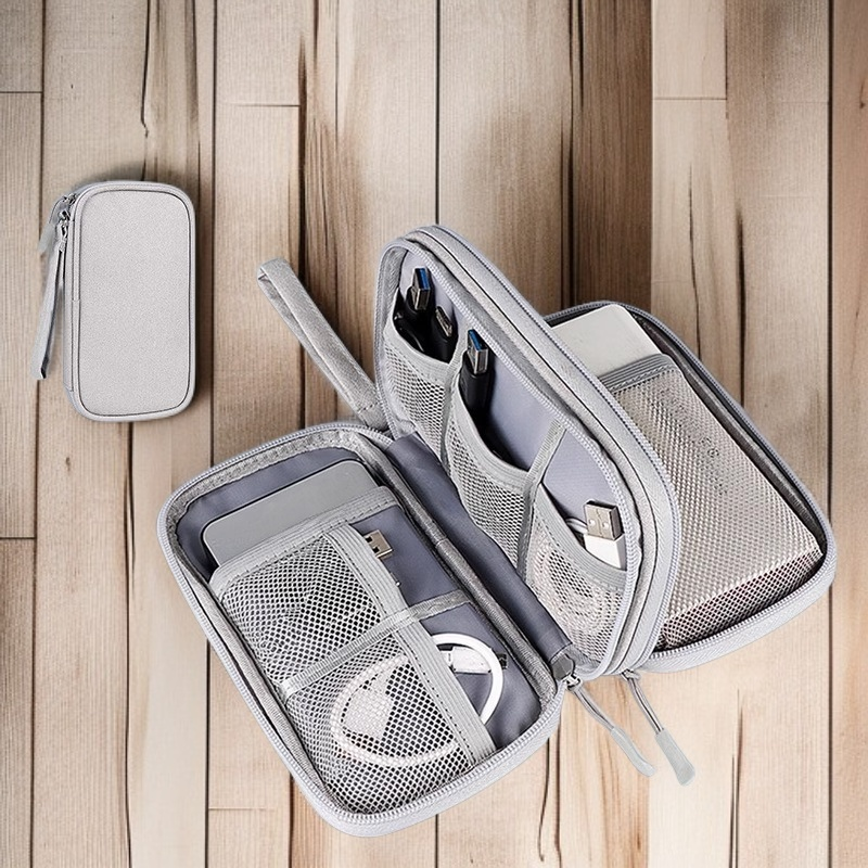 多層構造の収納バッグ