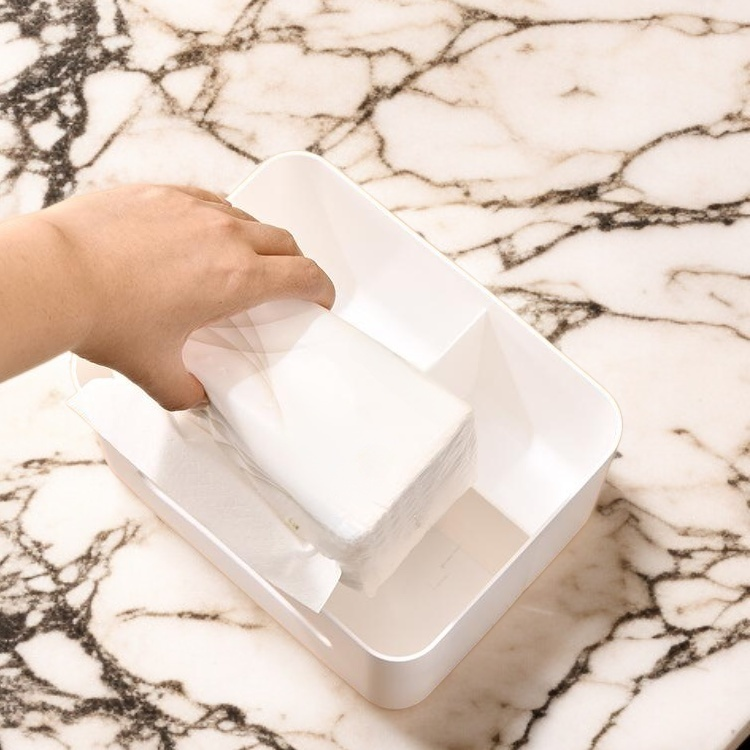 Space-saving plastic box for desktop organization