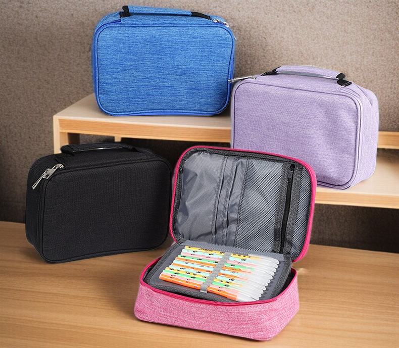 Federmäppchen mit großem Stauraum