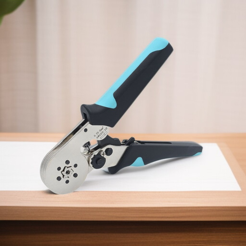 Wire crimping pliers