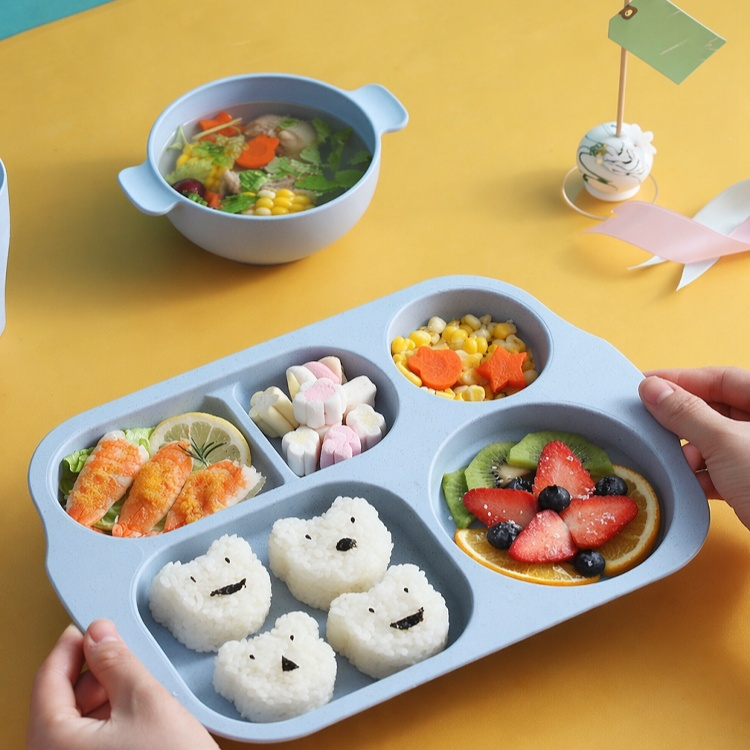 幼稚園用麦わら製食器セット（仕切り付きプレート、ボウル、カップ、フォーク、スプーン）、安全で環境に優しい