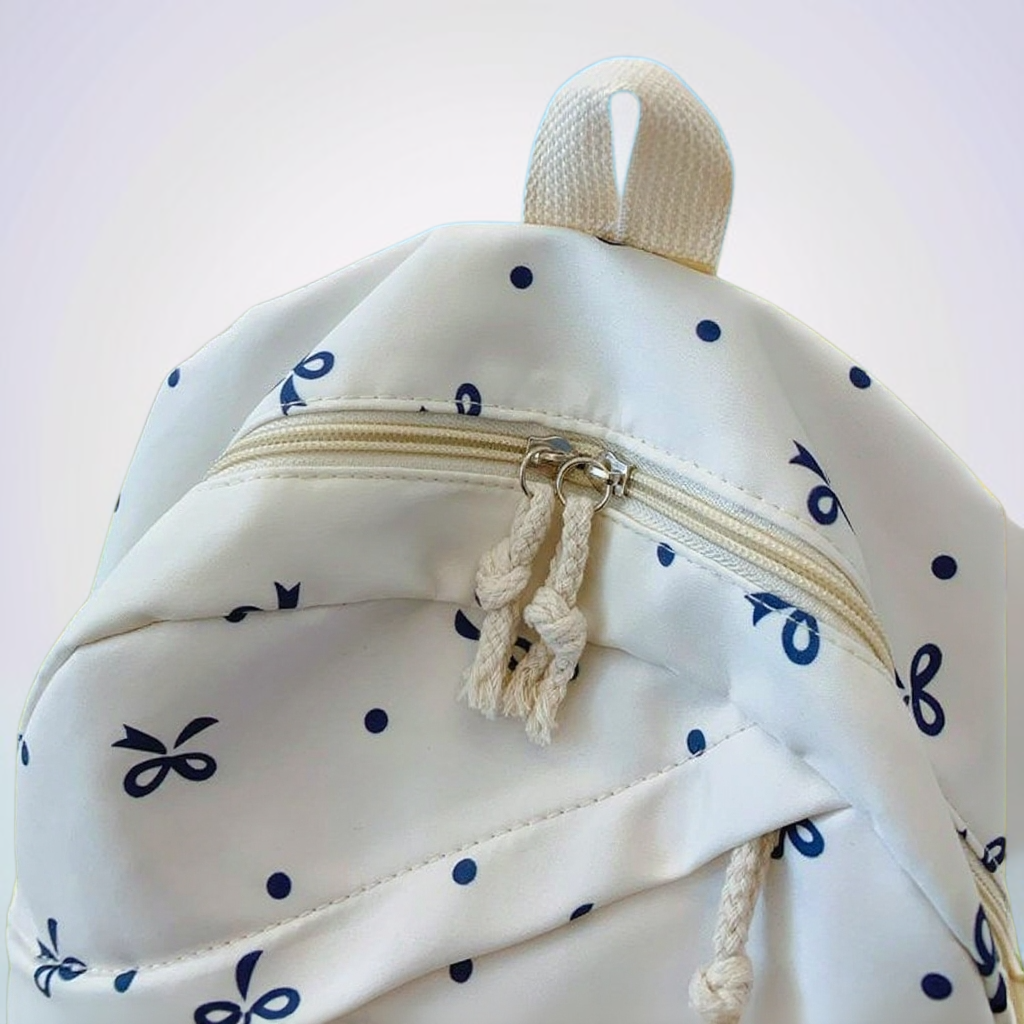 튼튼한 어깨끈 디자인