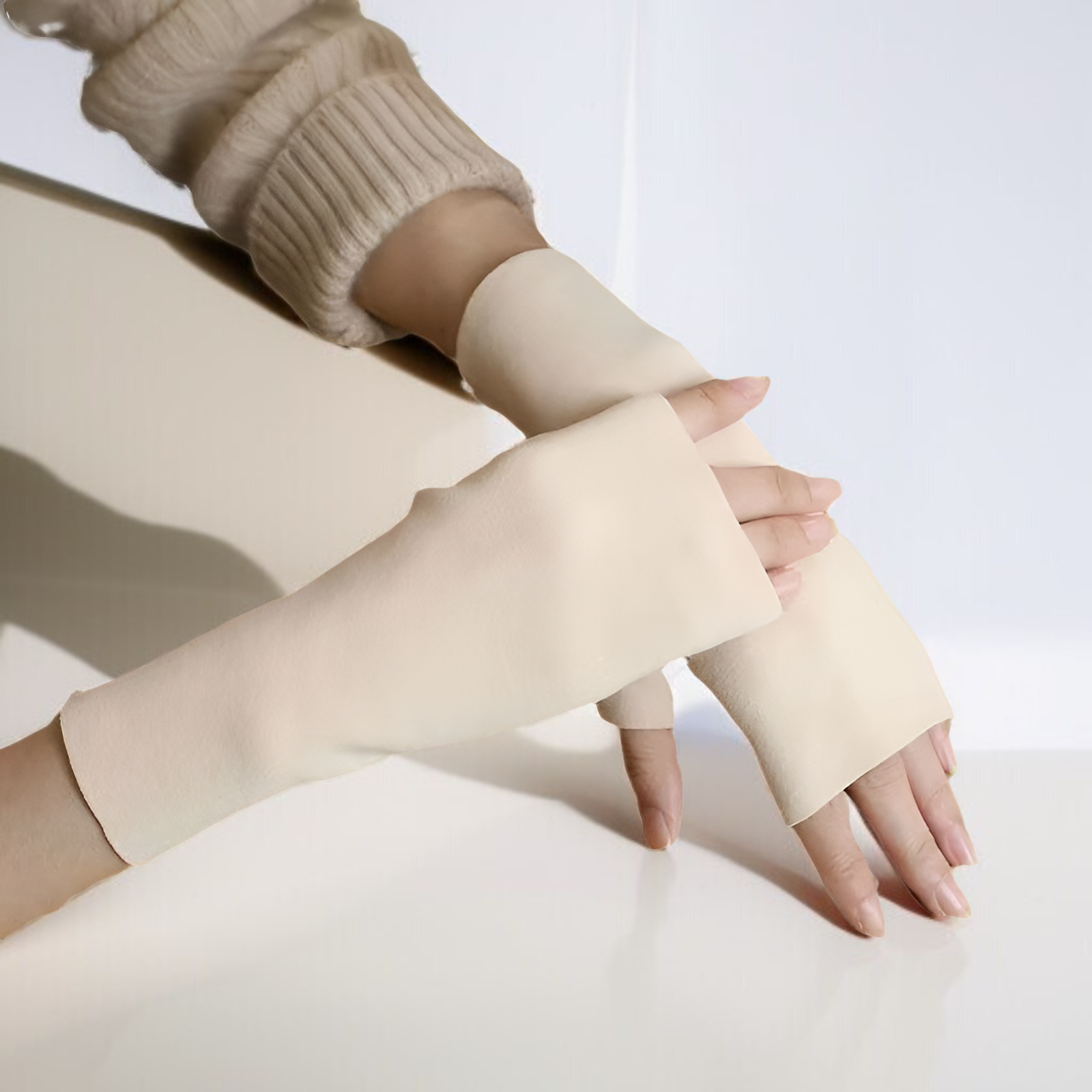 Ladies' autumn and winter warm open finger gloves