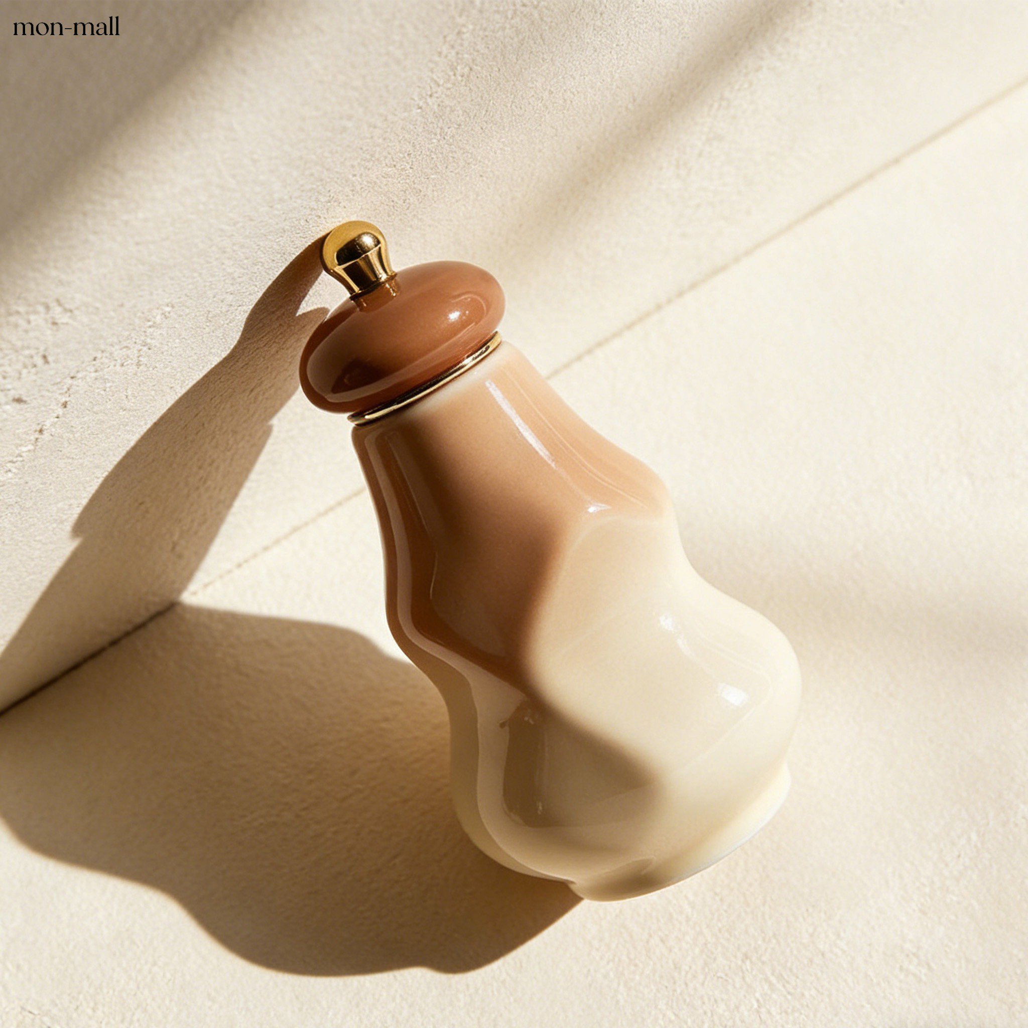 Ceramic sealed seasoning bottle