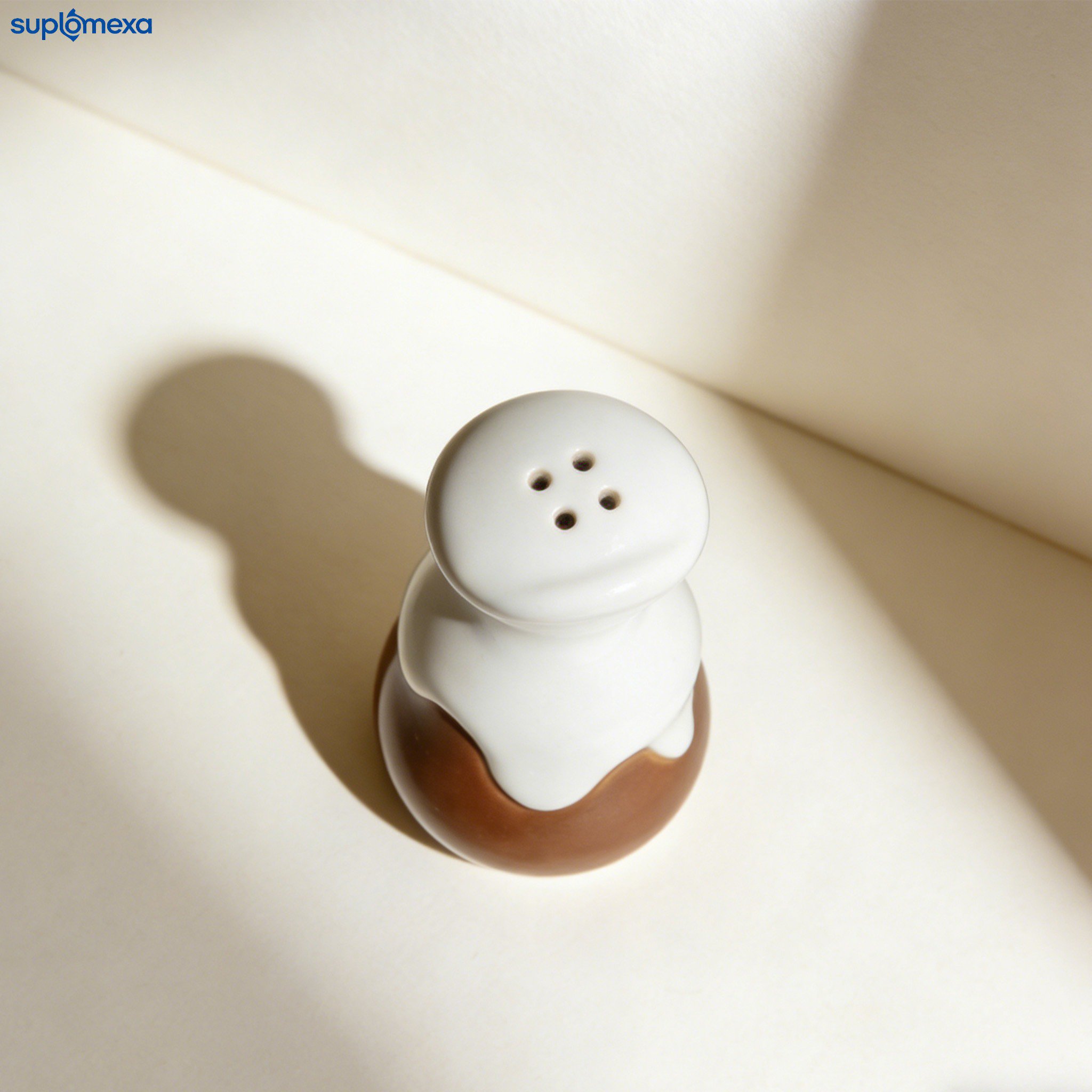 ミニ調味料瓶8個セットの全体画像