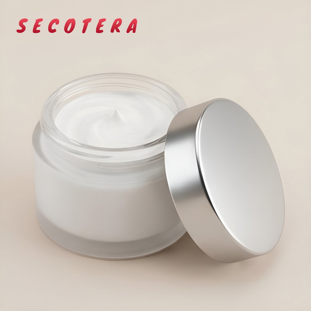 ครีมบำรุงผิวหน้าให้ความชุ่มชื้นและฟื้นฟูผิว