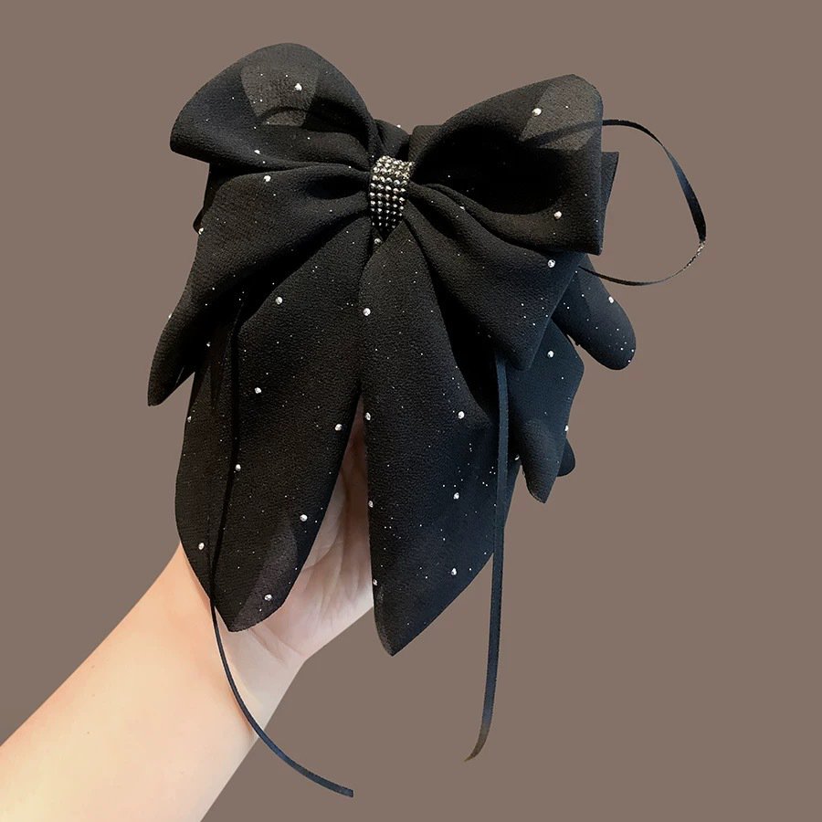 Stylish Hair Accessories & Clips