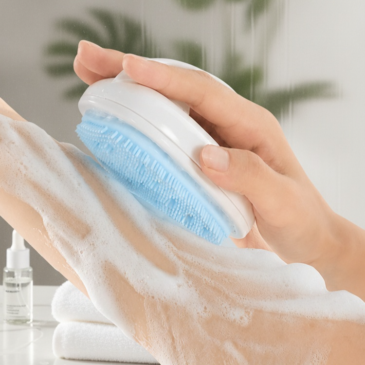 Multifunctional silicone soft bristle bath brush