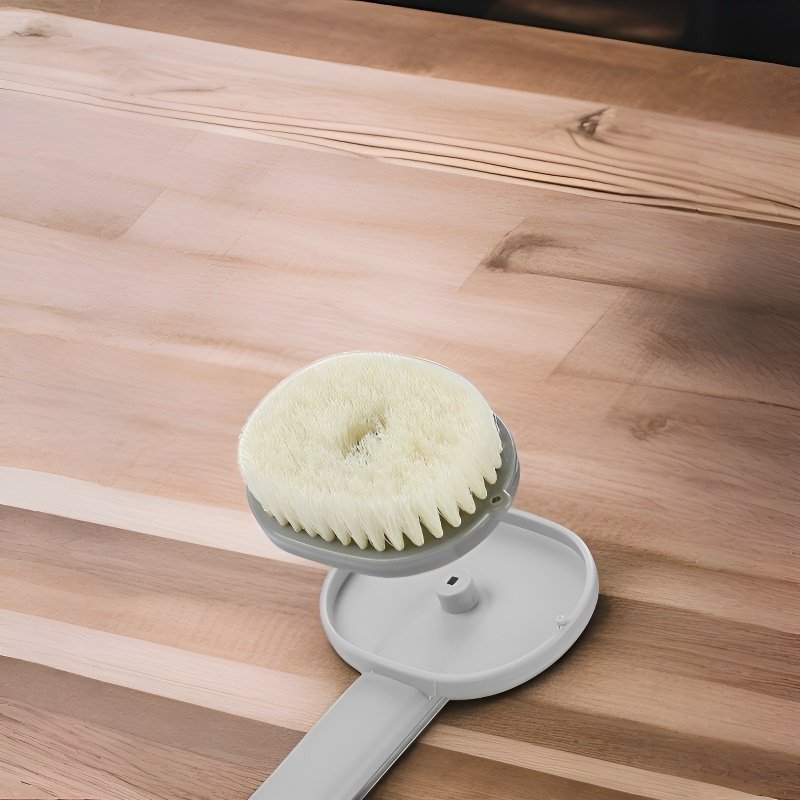 Extended handle convenient back scrubber