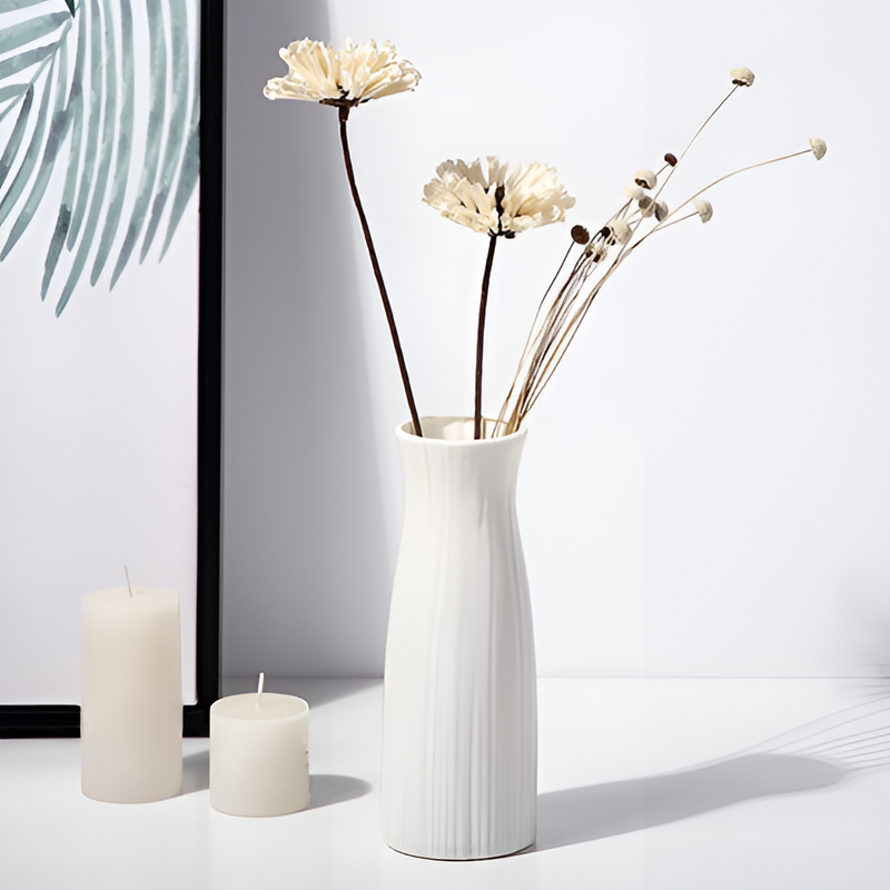 Simple decorative vase