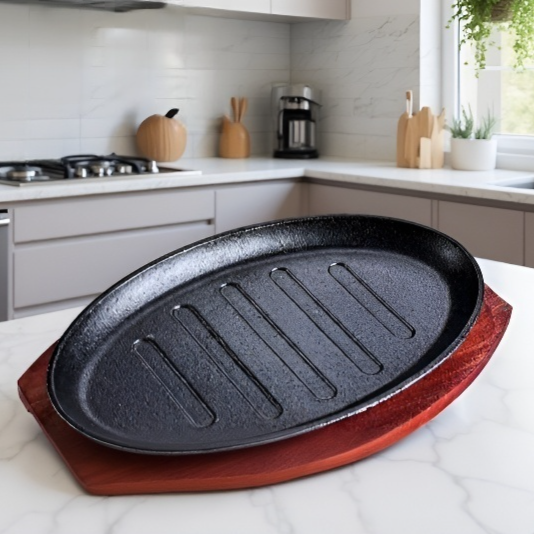 楕円形の鉄板焼き鍋