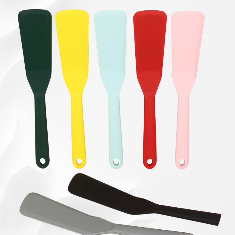 Espátula de silicona especial para sartenes antiadherentes