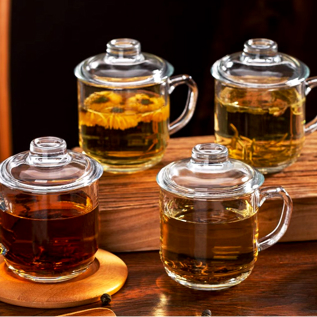 家庭用耐熱ガラスマグカップ（蓋付き）